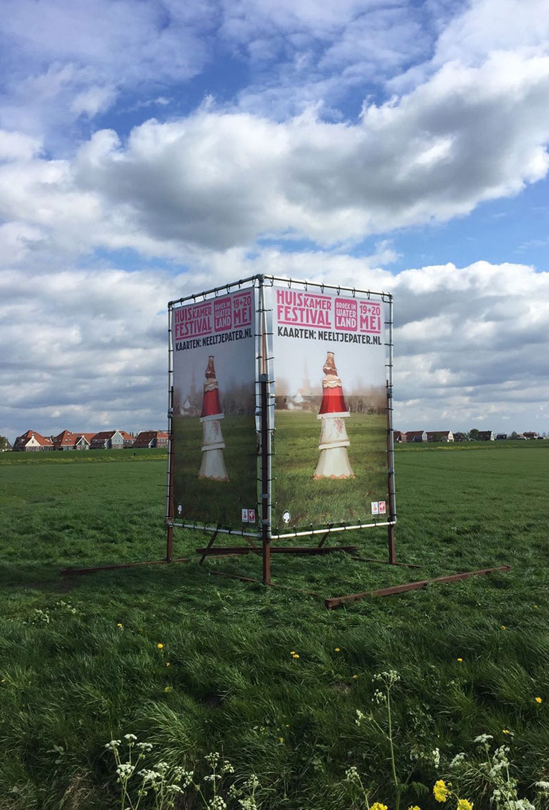 Campagne voor het vierde Huiskamer festival van Theaterstichting Neeltje Pater.